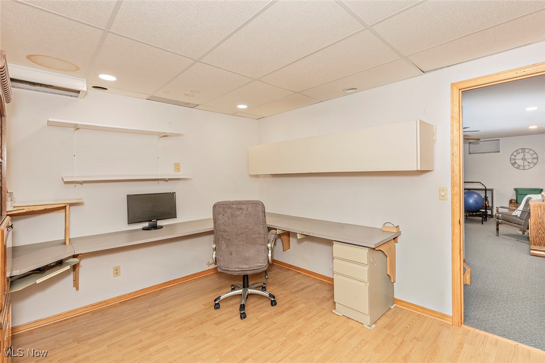 Mentor, Ohio 44060, United States, 4 Bedrooms Bedrooms, ,3 BathroomsBathrooms,Residential,Active,217813