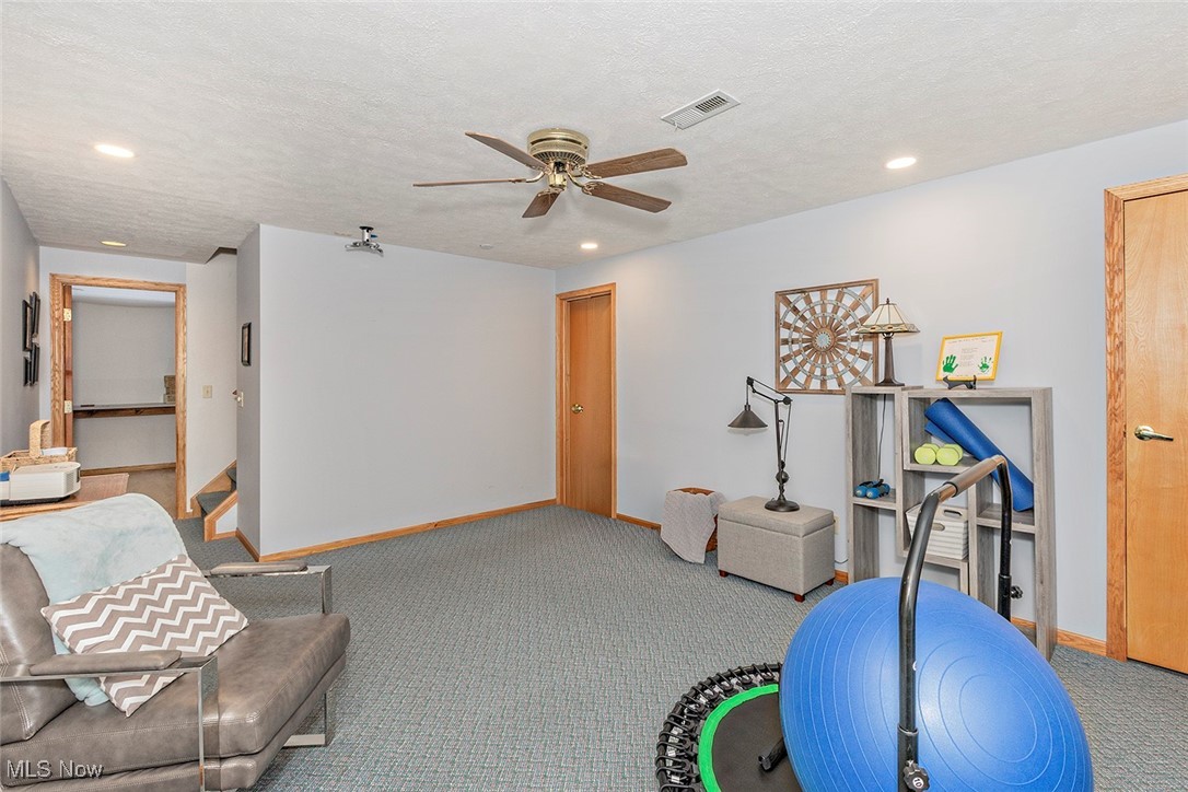 Mentor, Ohio 44060, United States, 4 Bedrooms Bedrooms, ,3 BathroomsBathrooms,Residential,Active,217813