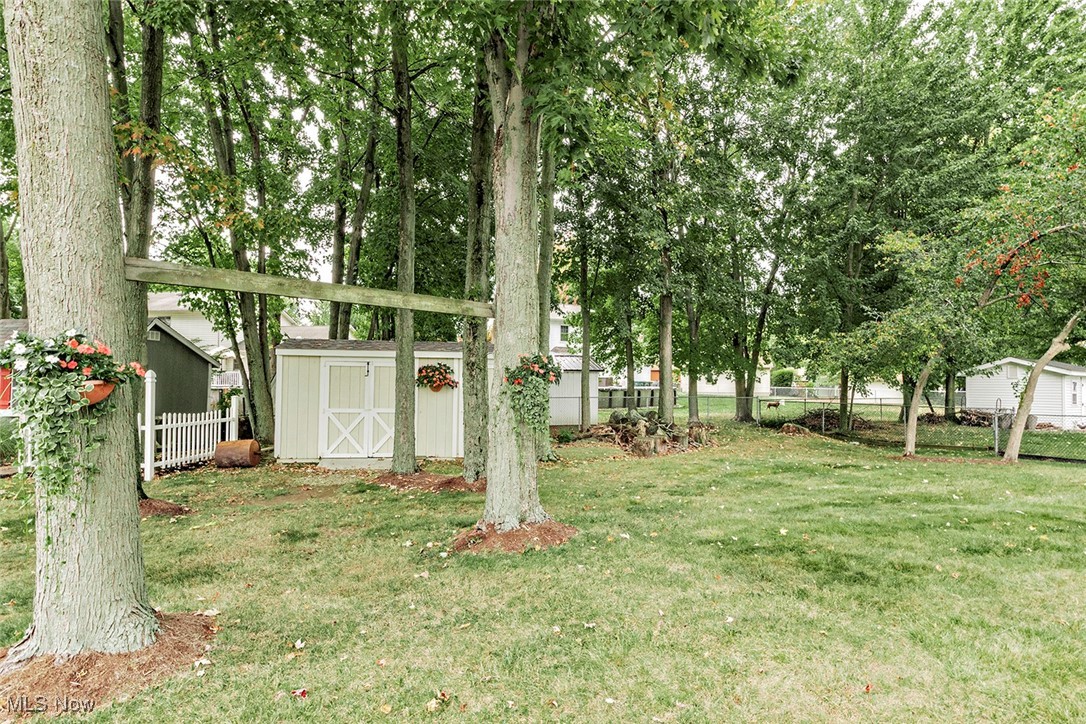 Mentor, Ohio 44060, United States, 4 Bedrooms Bedrooms, ,3 BathroomsBathrooms,Residential,Active,217813