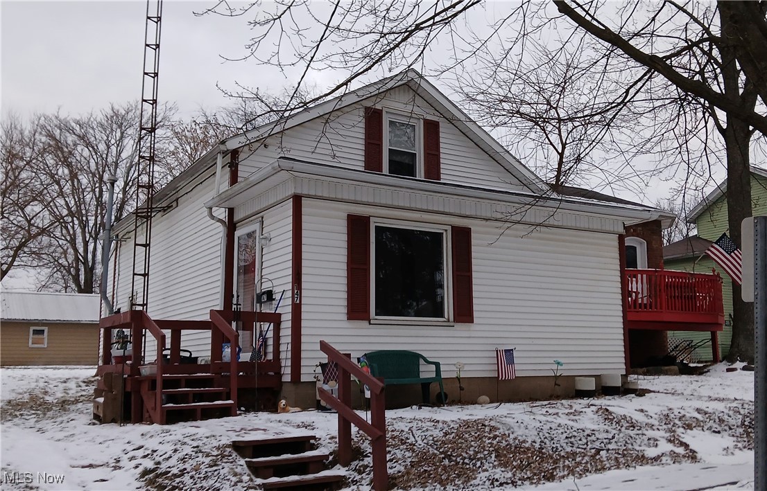 147 SW Saint Clair Avenue, New Philadelphia, Ohio image 1