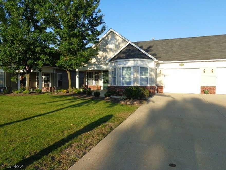 Spacious One Floor Living In This Well Maintained 55+ Year Old Development!! Private Cul De Sac Lot!! Backs To Green Area!! Sun Room In Rear Off 2nd Bedroom Leads To Privacy Patio!! Front Porch!! All Appliances Including Washer And Dryer Stay!! Neutral Decor!! First Floor Utility Rm Leads To Garage!! Spacious Master Suite With Full Bath!! Well Maintained Community With Lake,Playground,Exercise Room and Community Room With Many Planned Activities!! Wont Last!!