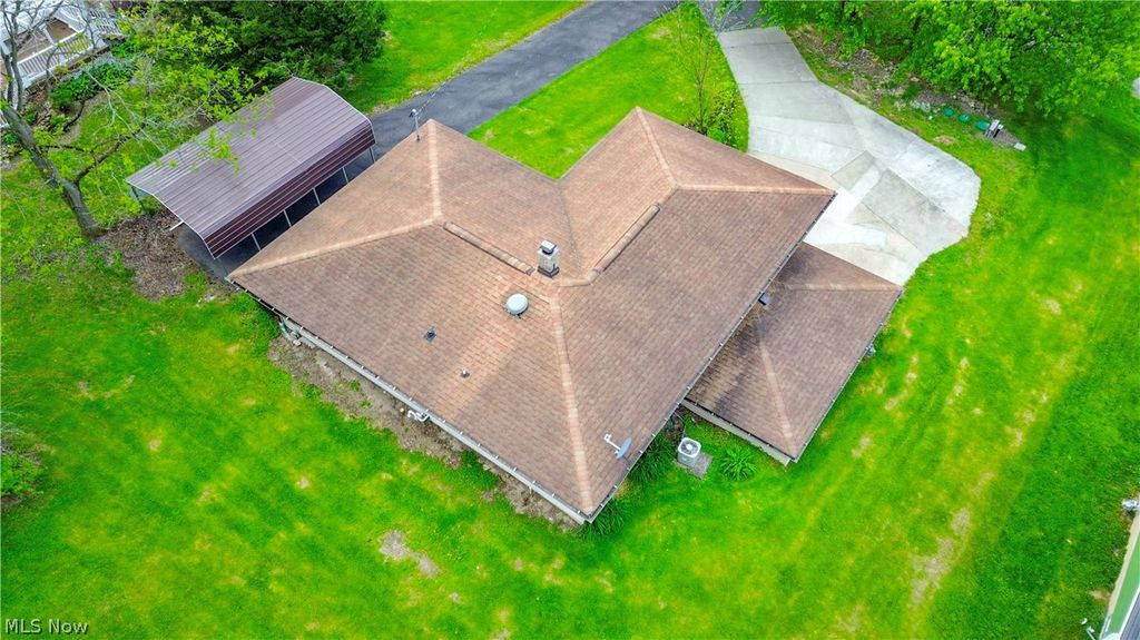 Photo of 523 Juanita Street, Steubenville, OH 43952 (MLS # 5205198)