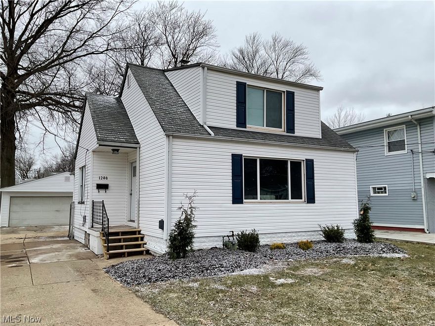 Adorable 2 BDRM renovated vinyl sided bugalow with 2 car detached garage and partially fenced in back yard.  Kitchen updated with granite countertops, and bonus room or office off of kitchen and laundry area.  1st Floor master, and huge 2nd bdrm on 2nd floor...Comes with Stainless steel appliances and HSA Home warranty...Agent owned.