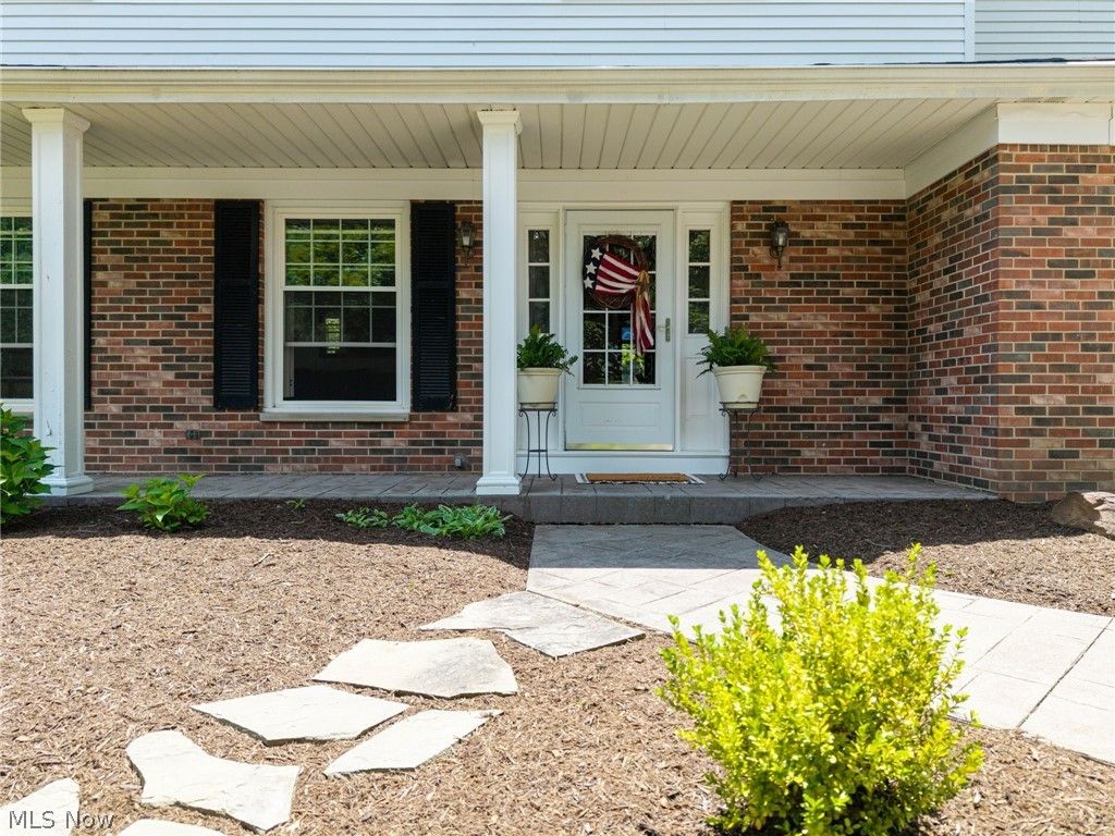 Photo of 40 Richard Drive, Medina, OH 44256 (MLS # 5220359)
