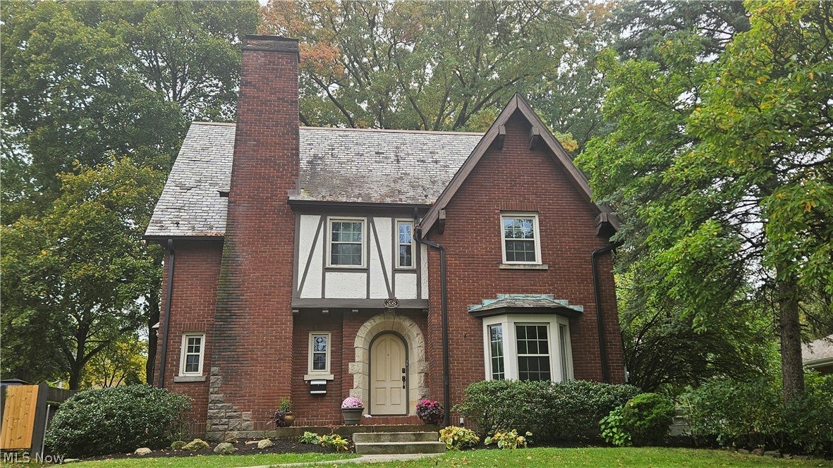358 Merriman Road