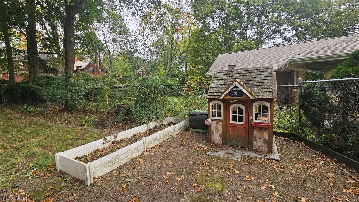 358 Merriman Road