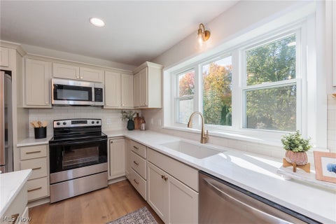 Tiny photo for 783 Thelma Drive, Wadsworth, OH 44281 (MLS # 5254215)