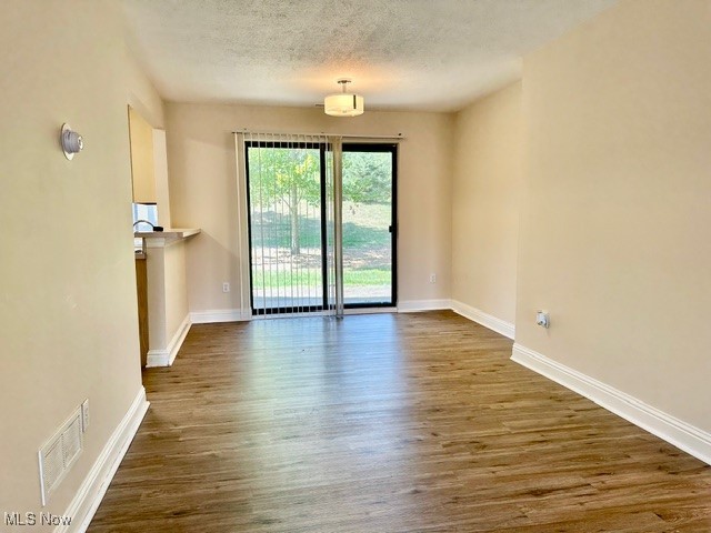 Enclave/Rosemont Rdg Condo Ow - Residential Lease