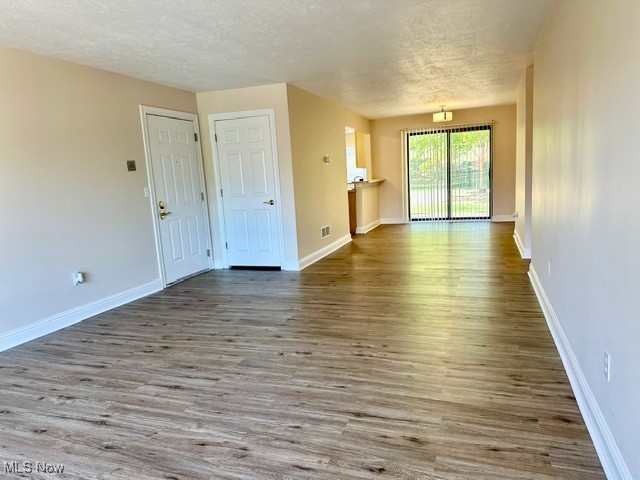 Enclave/Rosemont Rdg Condo Ow - Residential Lease