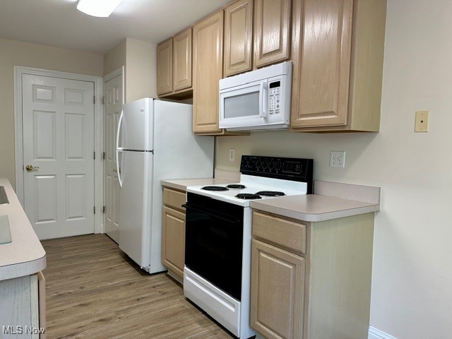 Enclave/Rosemont Rdg Condo Ow - Residential Lease