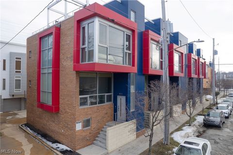 Tiny photo for 1671 E 118 Street, Cleveland, OH 44106 (MLS # 5187894)