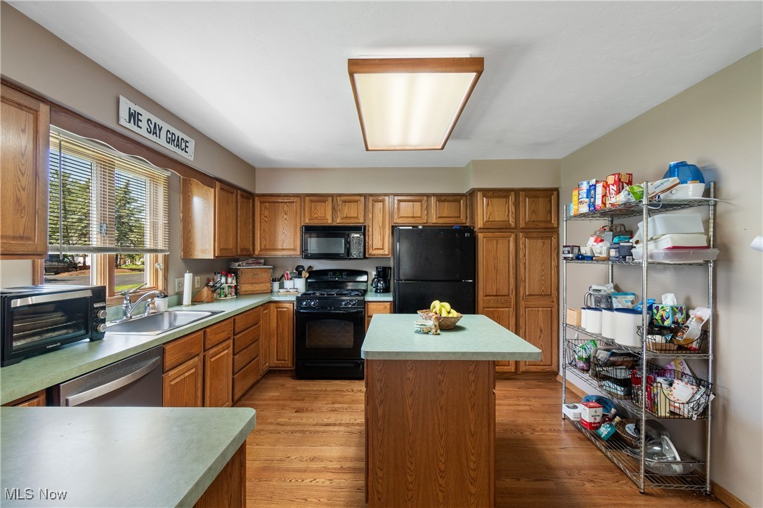 105 Barkwood Drive, Wadsworth, Ohio image 9
