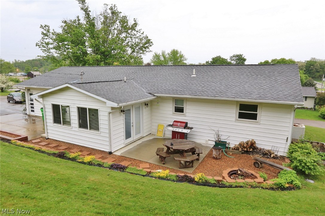 Whispering Winds - Residential