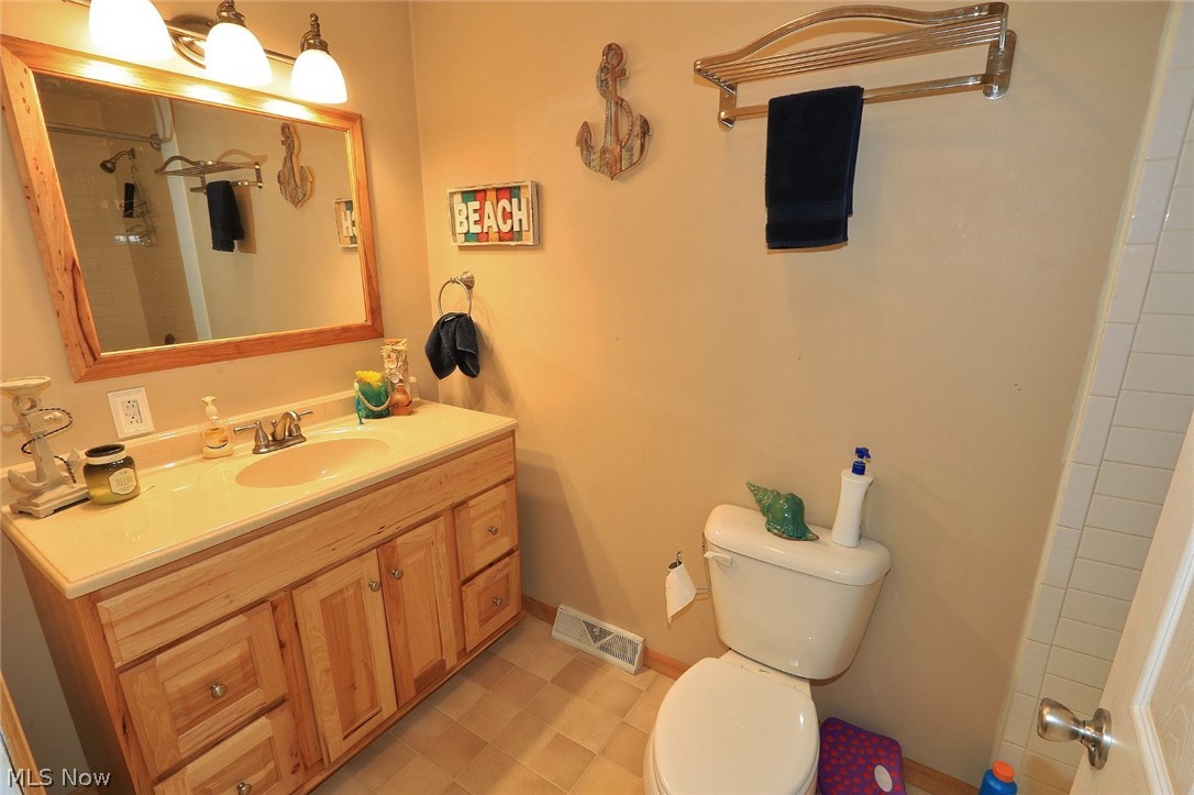 Whispering Winds - Residential