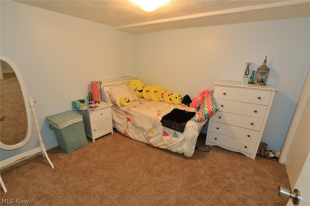 Whispering Winds - Residential