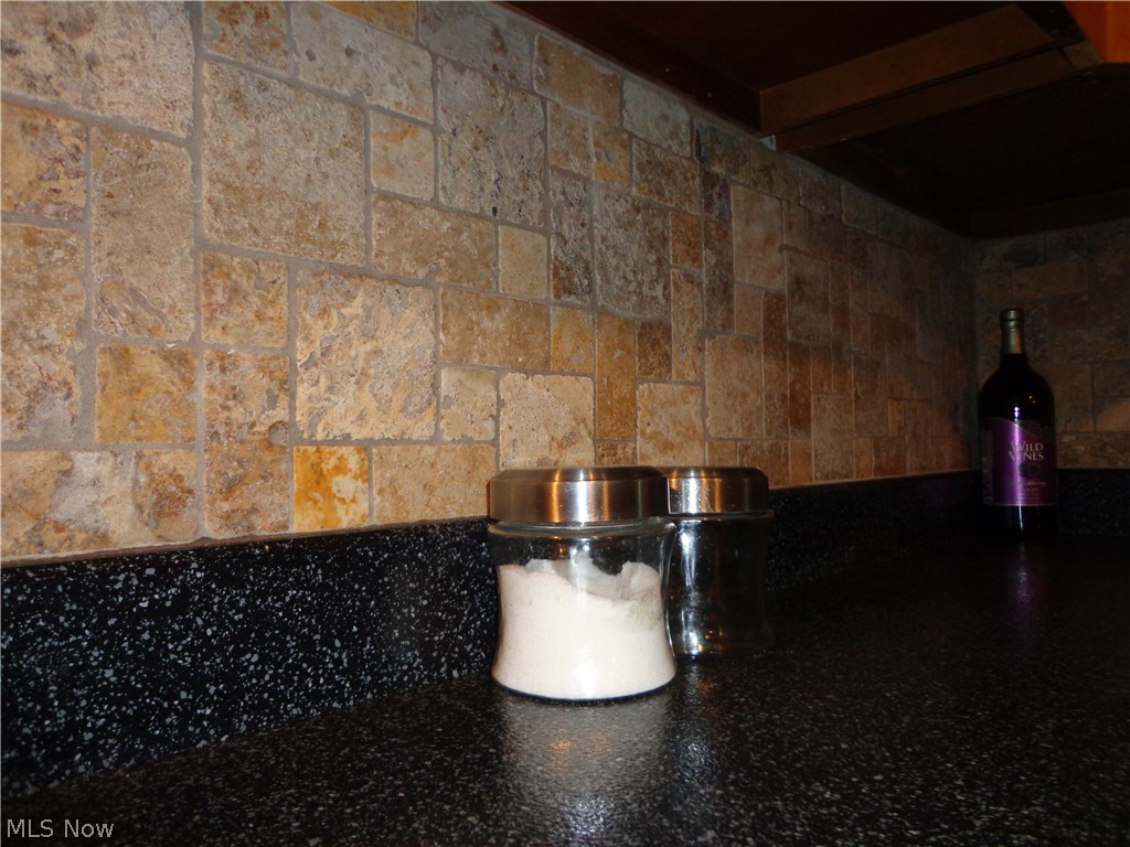 Whispering Winds - Residential