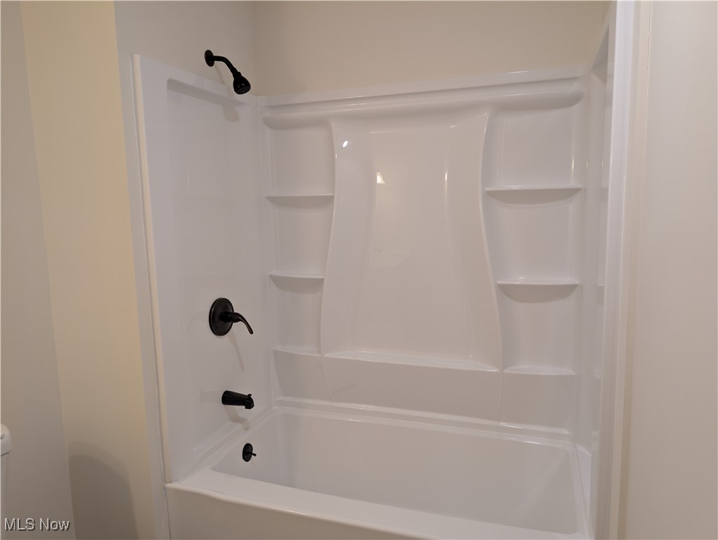 Tract 6 City/Akron - Residential Lease