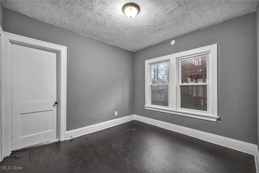 H Ibele & J M Pettibones - Residential Income