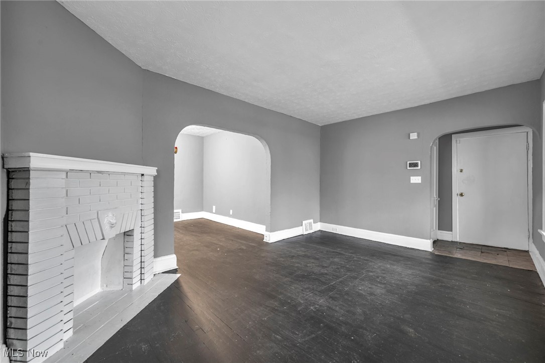 H Ibele & J M Pettibones - Residential Income