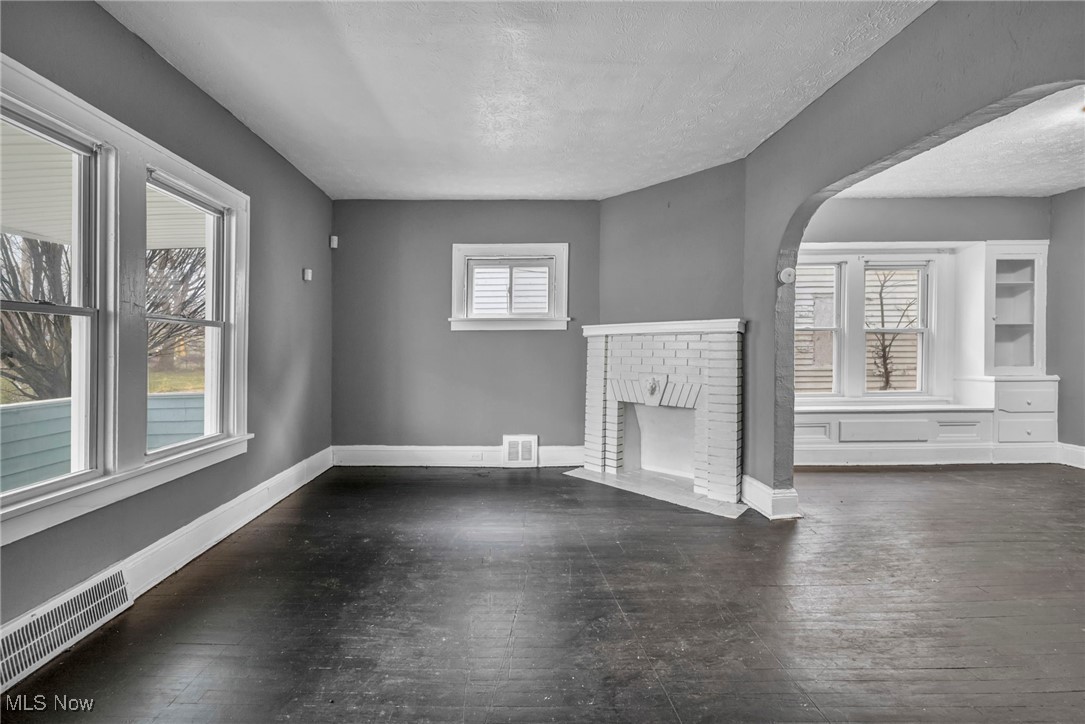 H Ibele & J M Pettibones - Residential Income