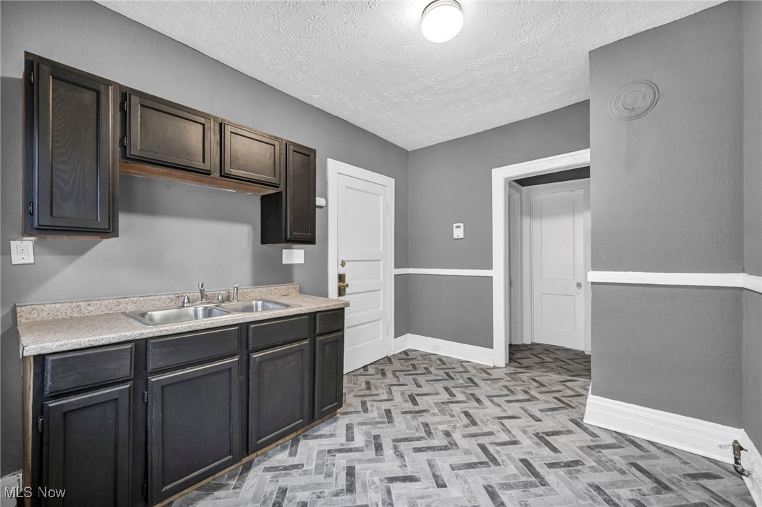 H Ibele & J M Pettibones - Residential Income