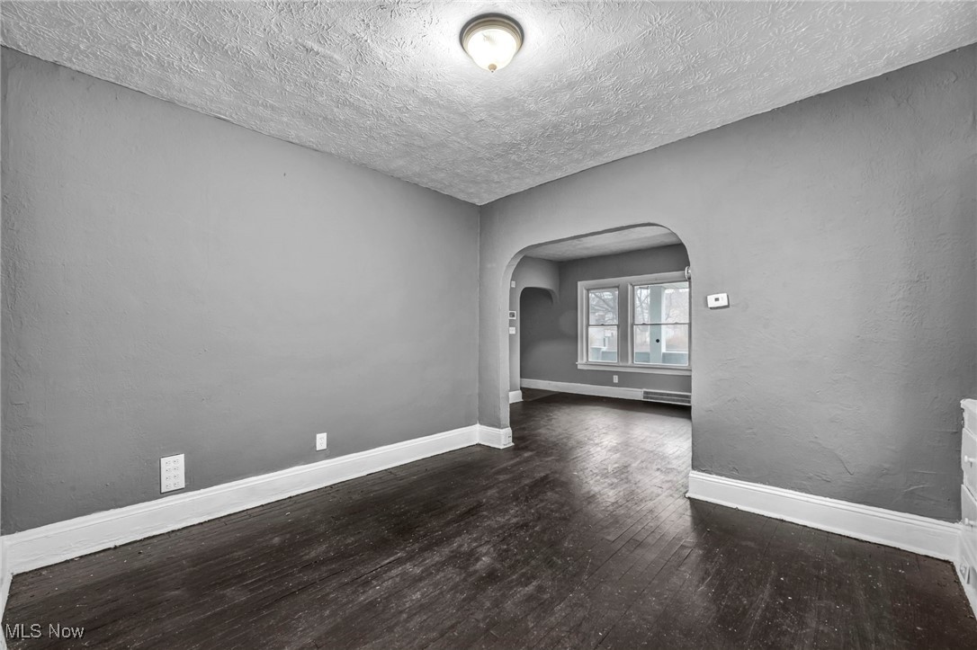 H Ibele & J M Pettibones - Residential Income