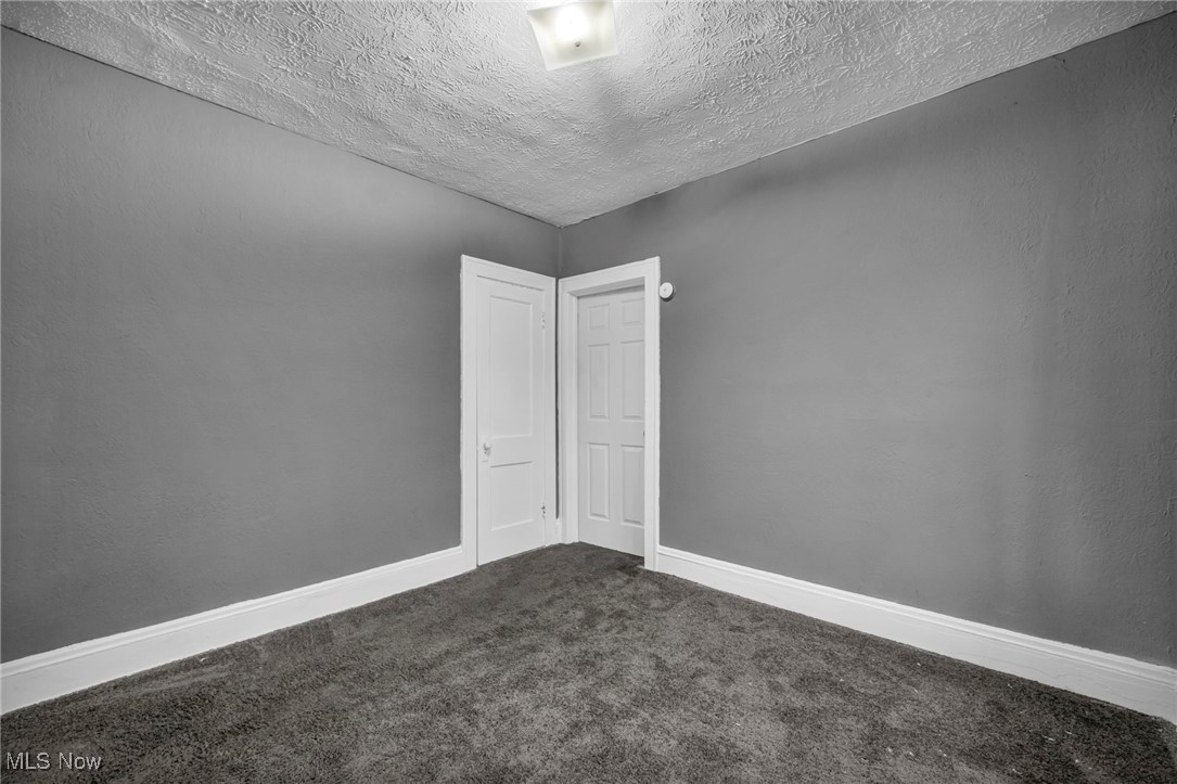 H Ibele & J M Pettibones - Residential Income