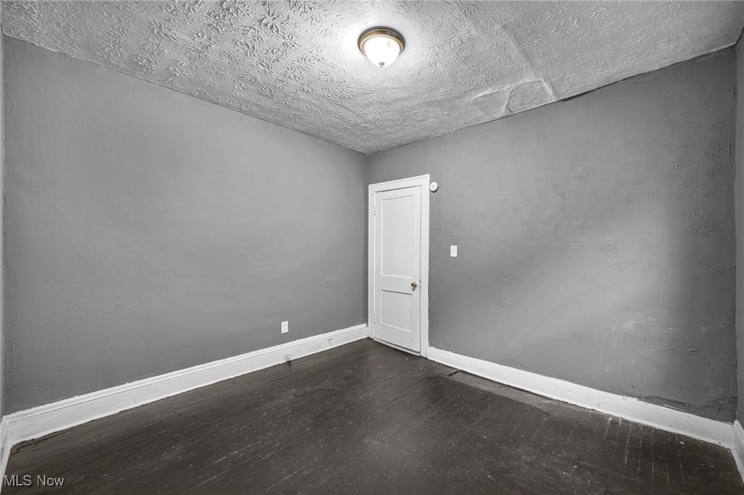 H Ibele & J M Pettibones - Residential Income