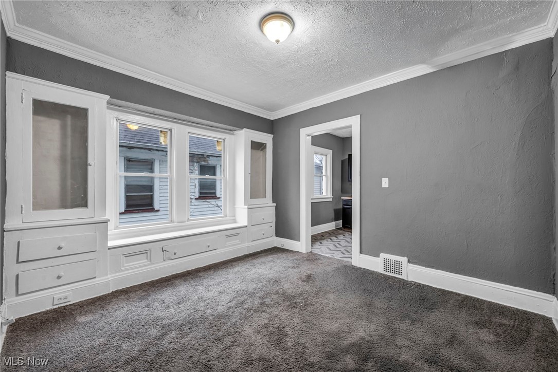 H Ibele & J M Pettibones - Residential Income