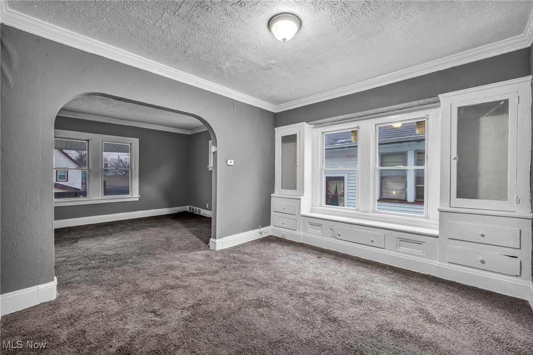 H Ibele & J M Pettibones - Residential Income