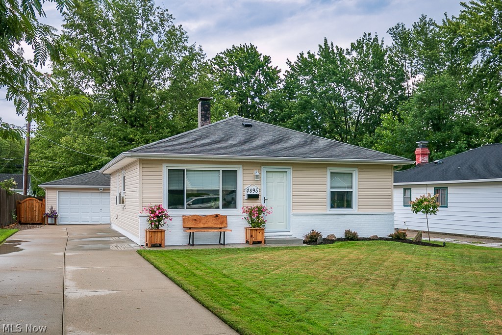 Mentor Headlands Park - Residential