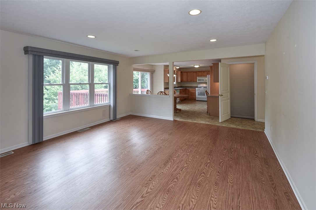 Metropolitan Park Estates 02 - Residential