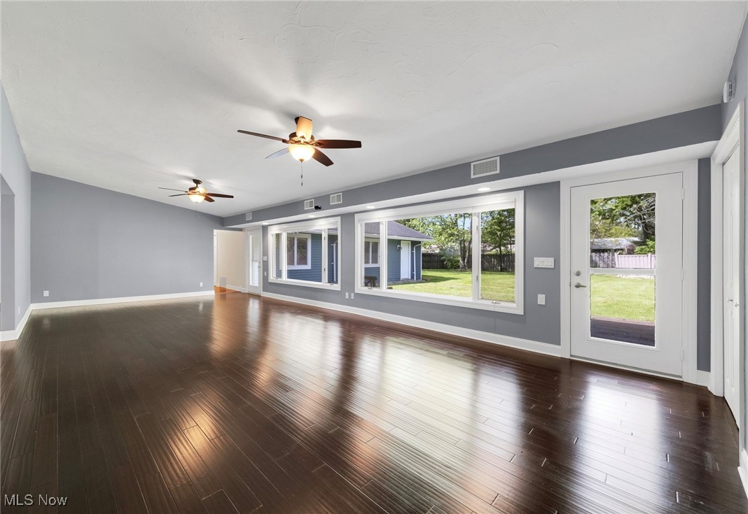 12228 Windcliff Road, Strongsville, Ohio image 3