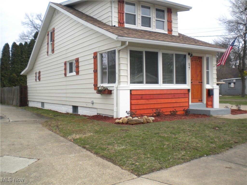 627 Crawford Avenue, Barberton, Ohio image 2