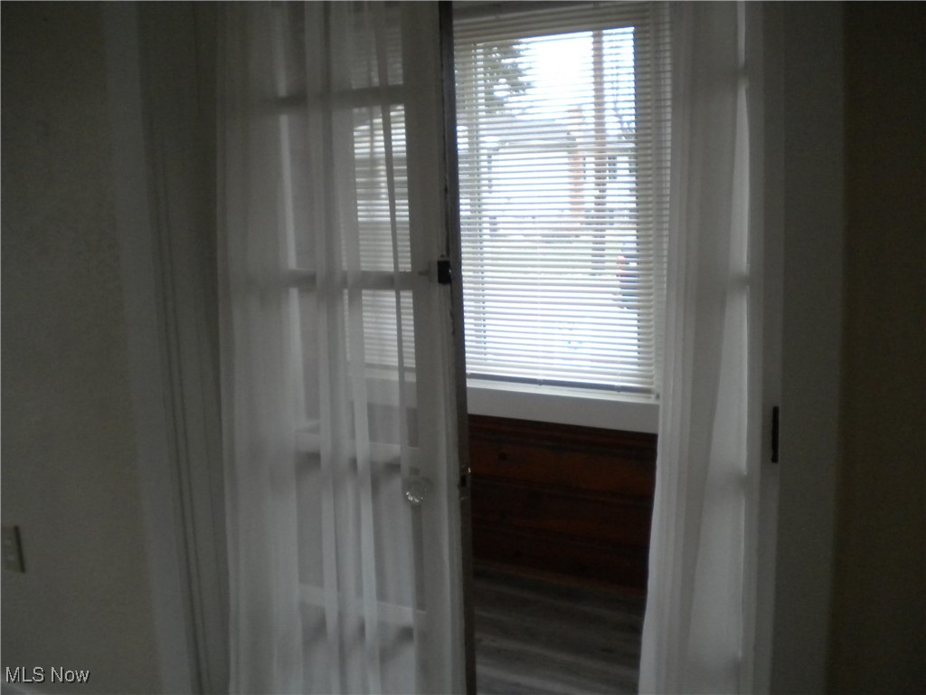 627 Crawford Avenue, Barberton, Ohio image 7