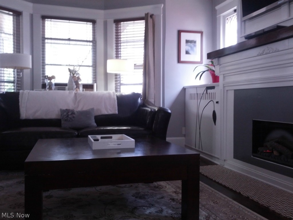 Genck Realty Cos - Residential