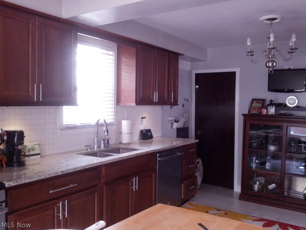 Genck Realty Cos - Residential