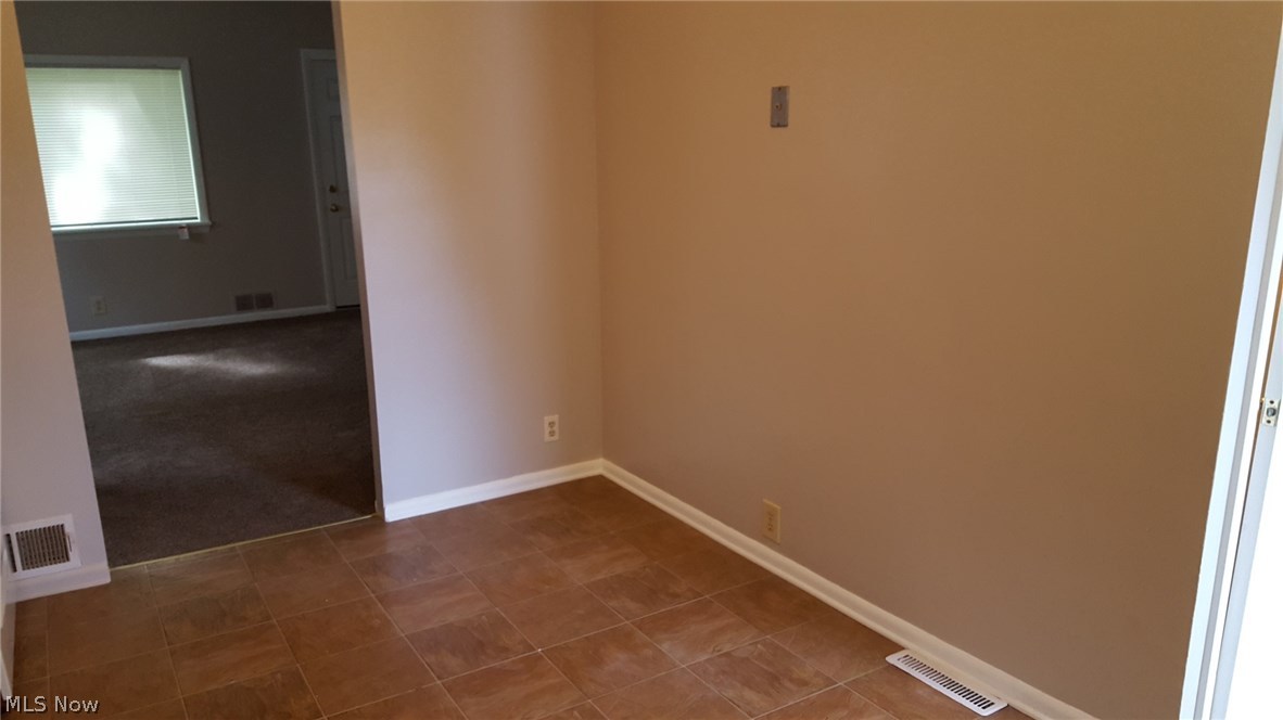 Suburban Estates - Residential Lease