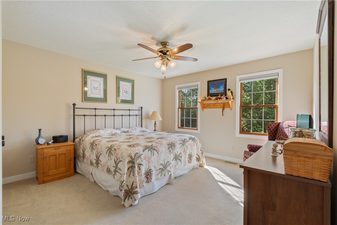 Laurelwoods - Residential