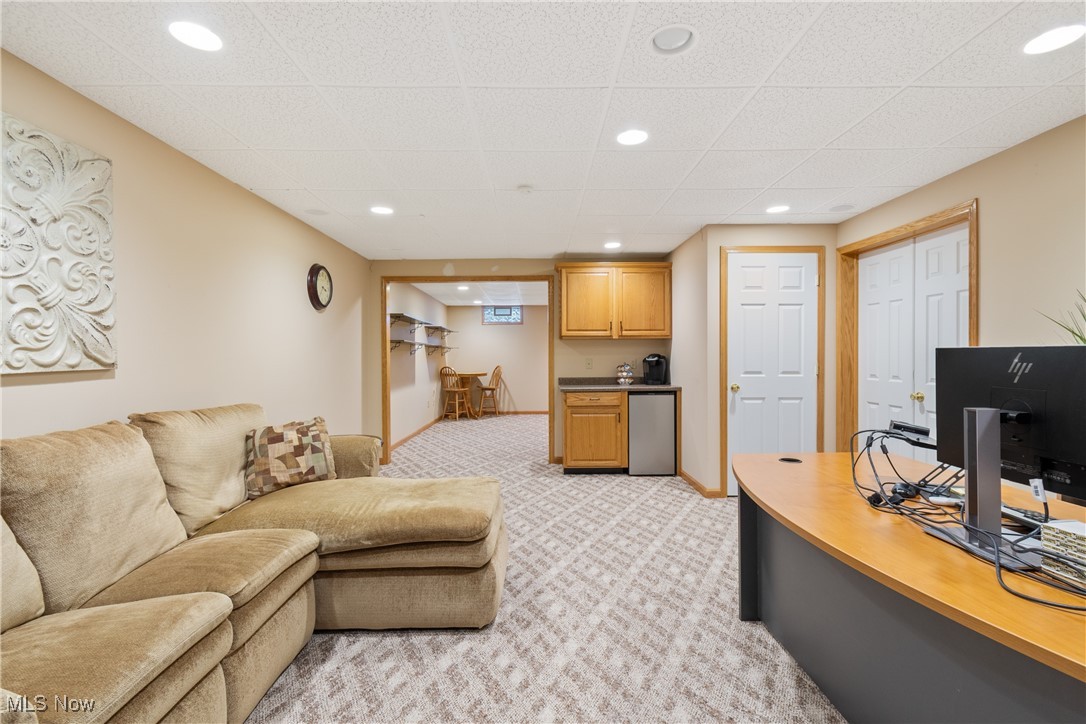 Laurelwoods - Residential