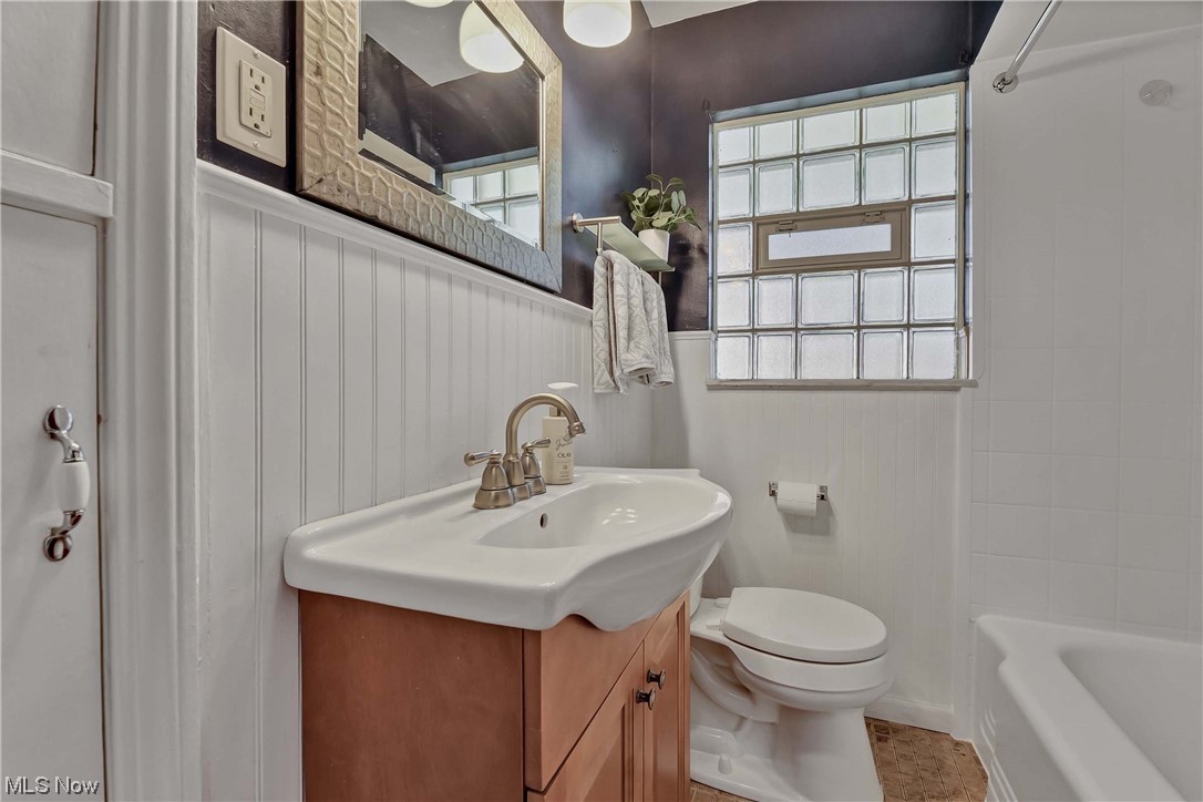 Royal Spencer - Residential