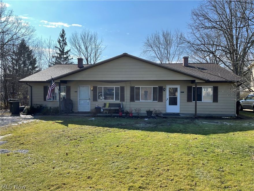 Recently Remodeled 3 bedroom Ranch style duplex in Aurora Ohio. Covered front porch walks into large living room, to the right is the "original" open concept kitchen, with new appliances. Washer and dryer hook up in utility/mudroom off the kitchen. All Three bedrooms are carpeted with south facing windows. Large back yard and outshed for extra storage or lawn equipment. Close to shopping. Renters insurance is required for this unit. Pets consider on case by case basis.