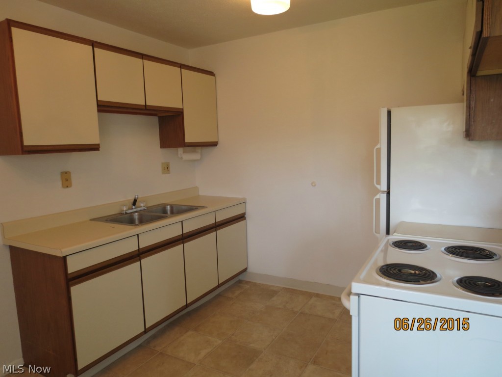 Stratford Village Condo - Residential