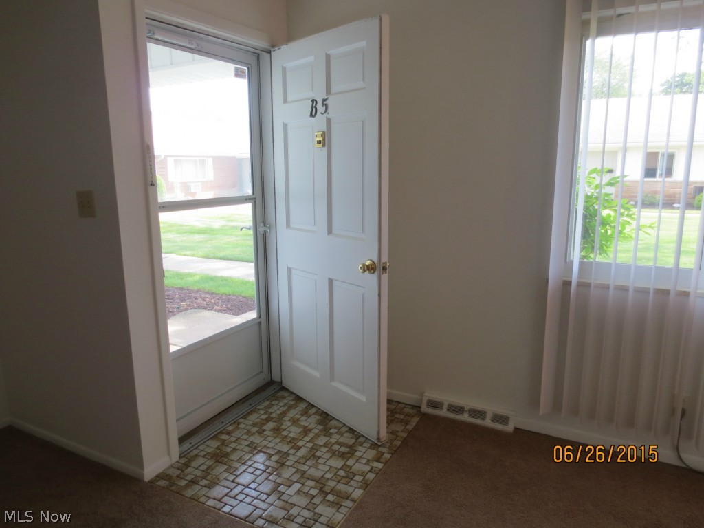 Stratford Village Condo - Residential