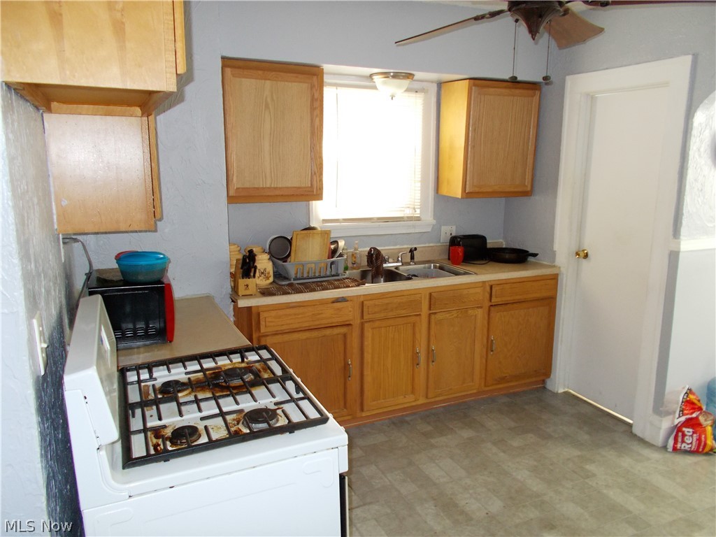 R B Howells Taylor Road Sub - Residential