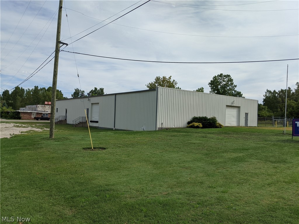 Township/Saybrook - Commercial Sale