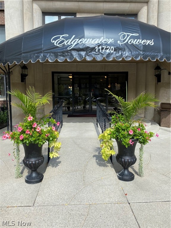 Edgewater Towers Condo - Residential