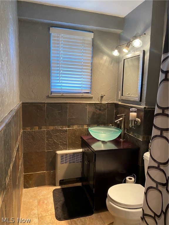 Edgewater Towers Condo - Residential