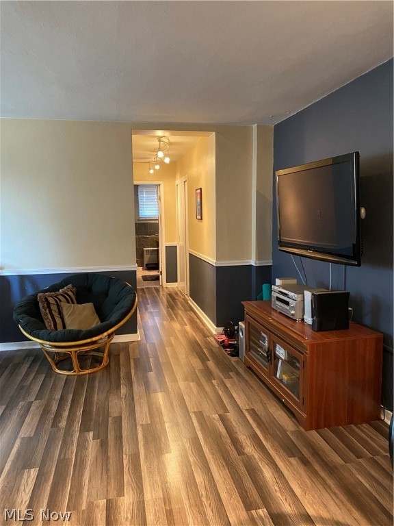 Edgewater Towers Condo - Residential