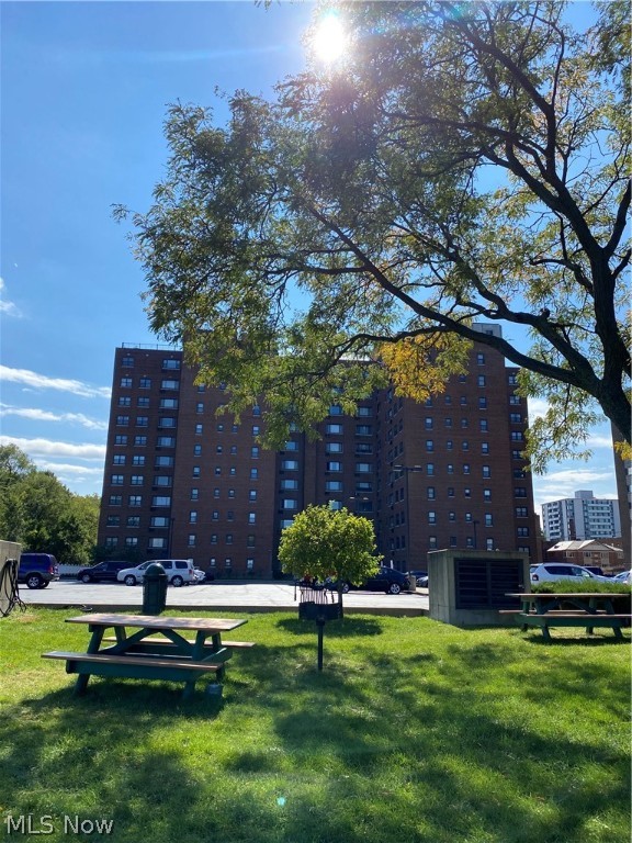 Edgewater Towers Condo - Residential